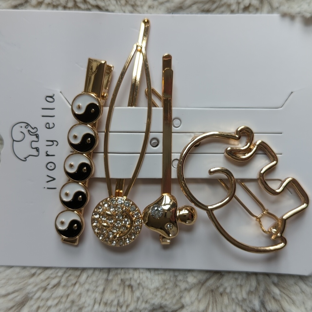 Ivory Ella Mushroom Yin-Yang Elephant Hair Accessories